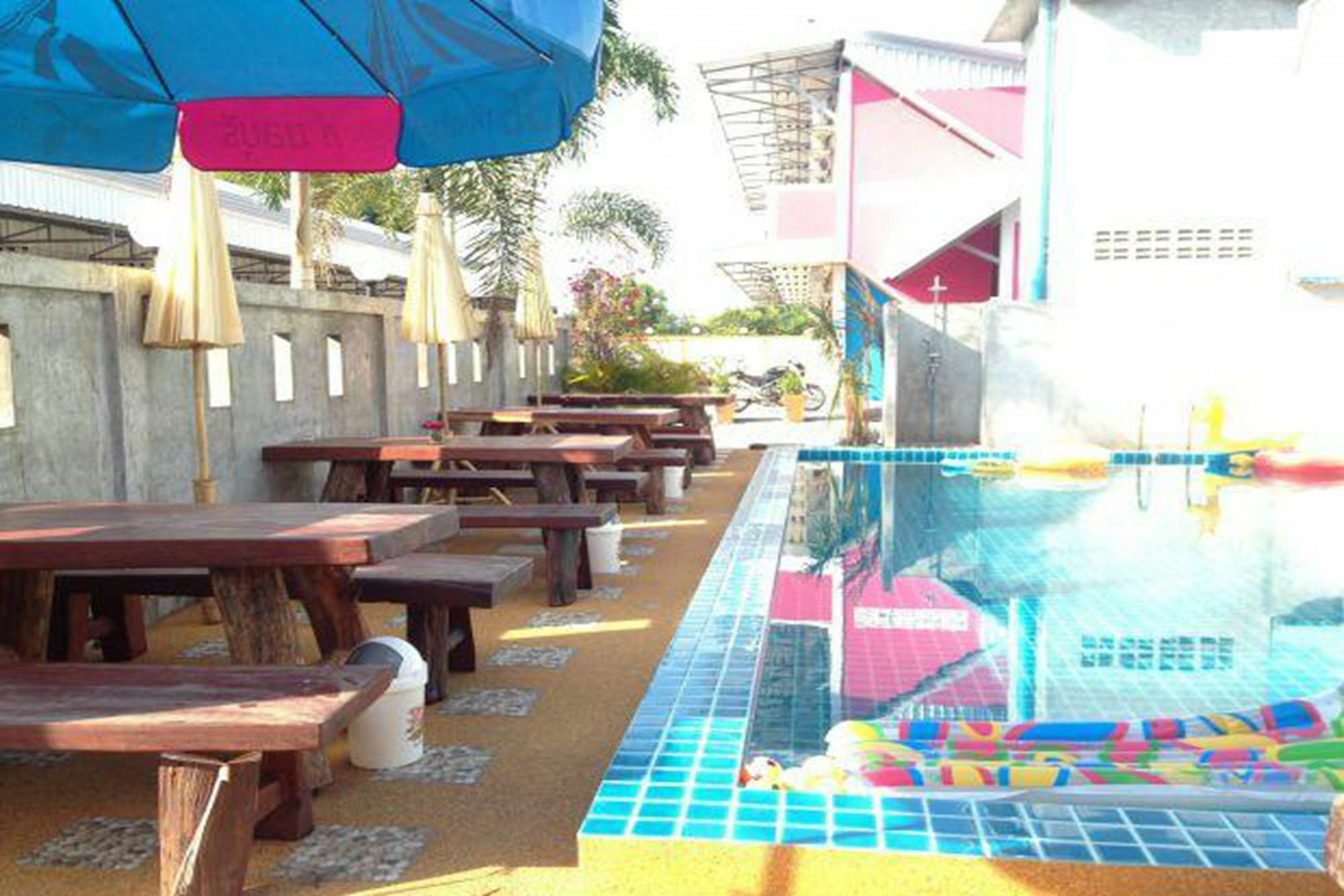 Hotel Mee Rak Vintage Bang Sare Exteriér fotografie
